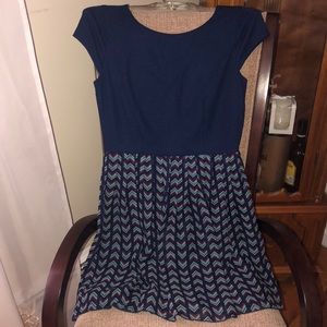 A really cute Juniors dress
